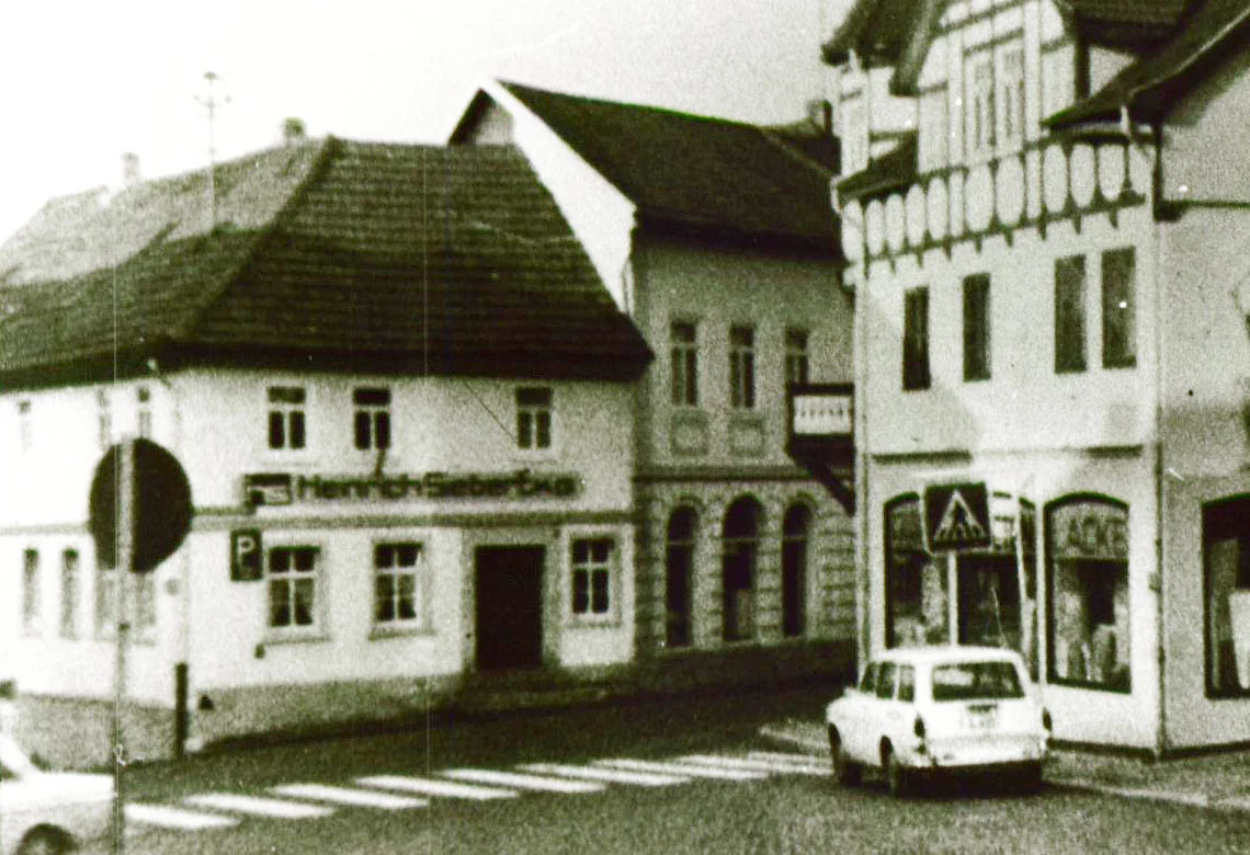 Geschäftshaus Heinrich Siebert am Großenbacher Tor vor dem Umbau